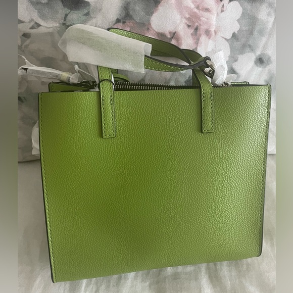 NWT Marc Jacobs Small crossbody - Picture 2 of 8